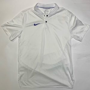 Men’s Nike dri fit polo shirt. For golf or tennis. Size small. Blade collar